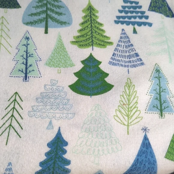 Wondershop Full bed flannel sheet set with Trees NEW - Picture 3 of 3
